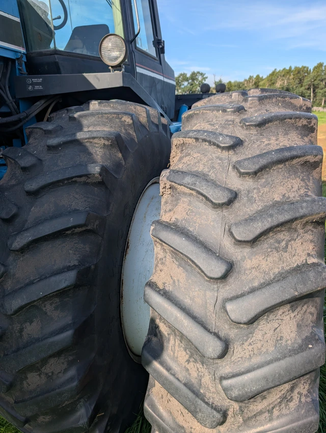 1991 Case VERSATILE, 1 mth, dovoz Kanada — foto 2 z 5