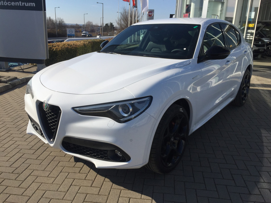 Alfa Romeo, 20 000 km, Maďarsko — foto 1