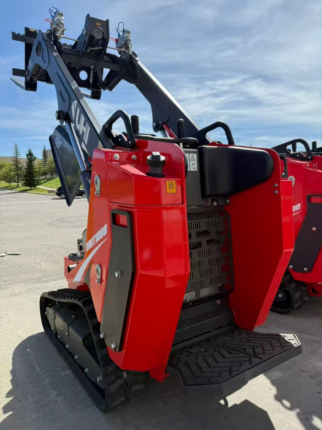 2026 Kubota UHI, dovoz Kanada — foto 5 z 5