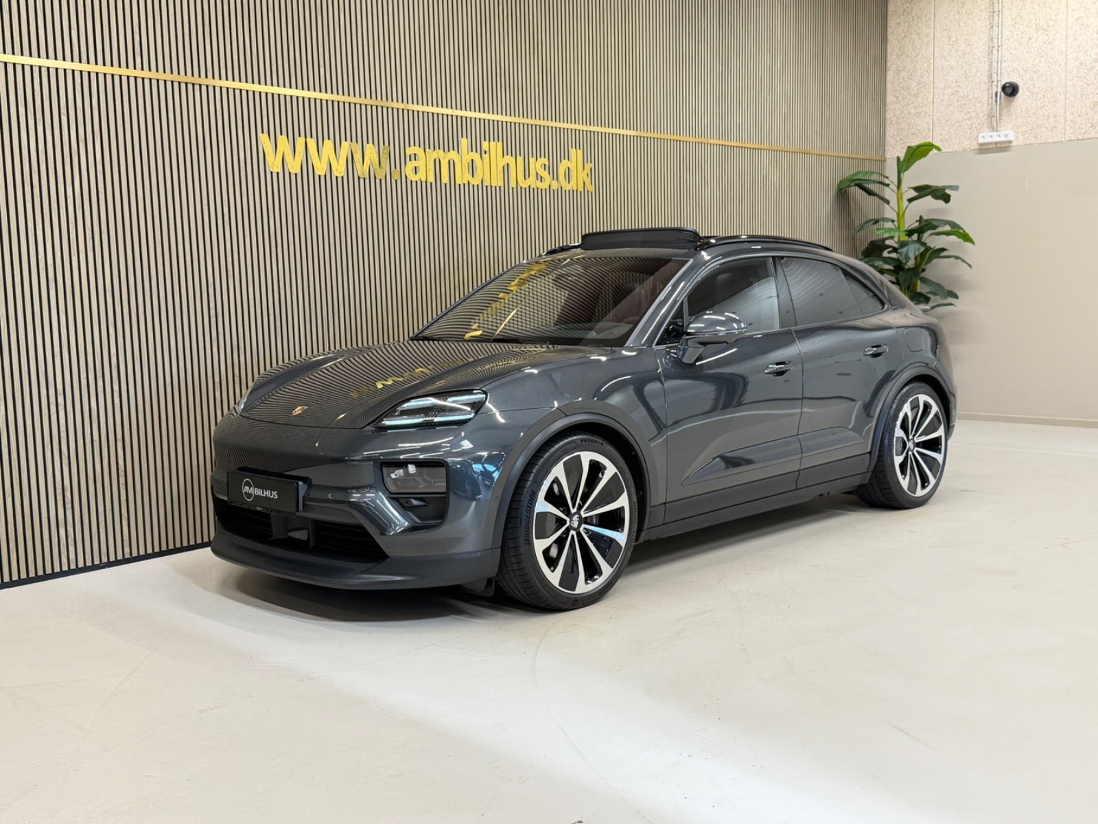 Porsche Macan 4, Dánsko — foto 1
