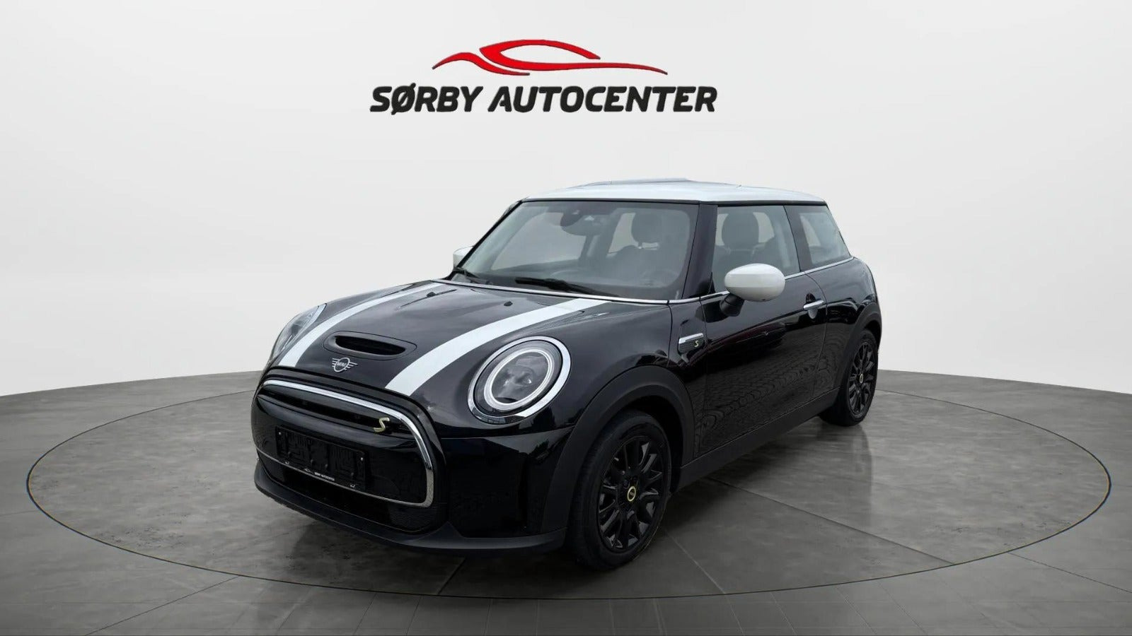 MINI Cooper SE, Dánsko — foto 1 MINI Cooper SE, Dánsko — foto 1