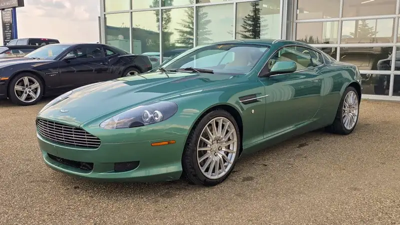2005 Aston Martin DB9 Coupe, 57 914 km, dovoz Kanada — foto 1