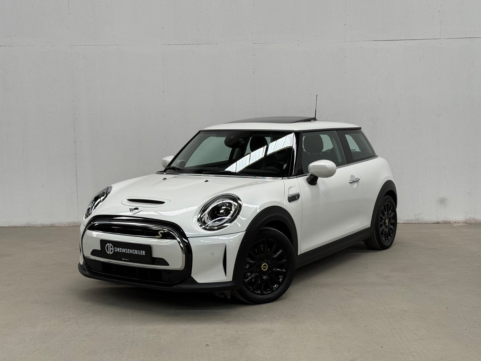 MINI Cooper SE, Dánsko — foto 1