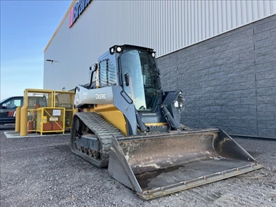 2023 John Deere 325G, 1 mth, dovoz Kanada — foto 2 z 5