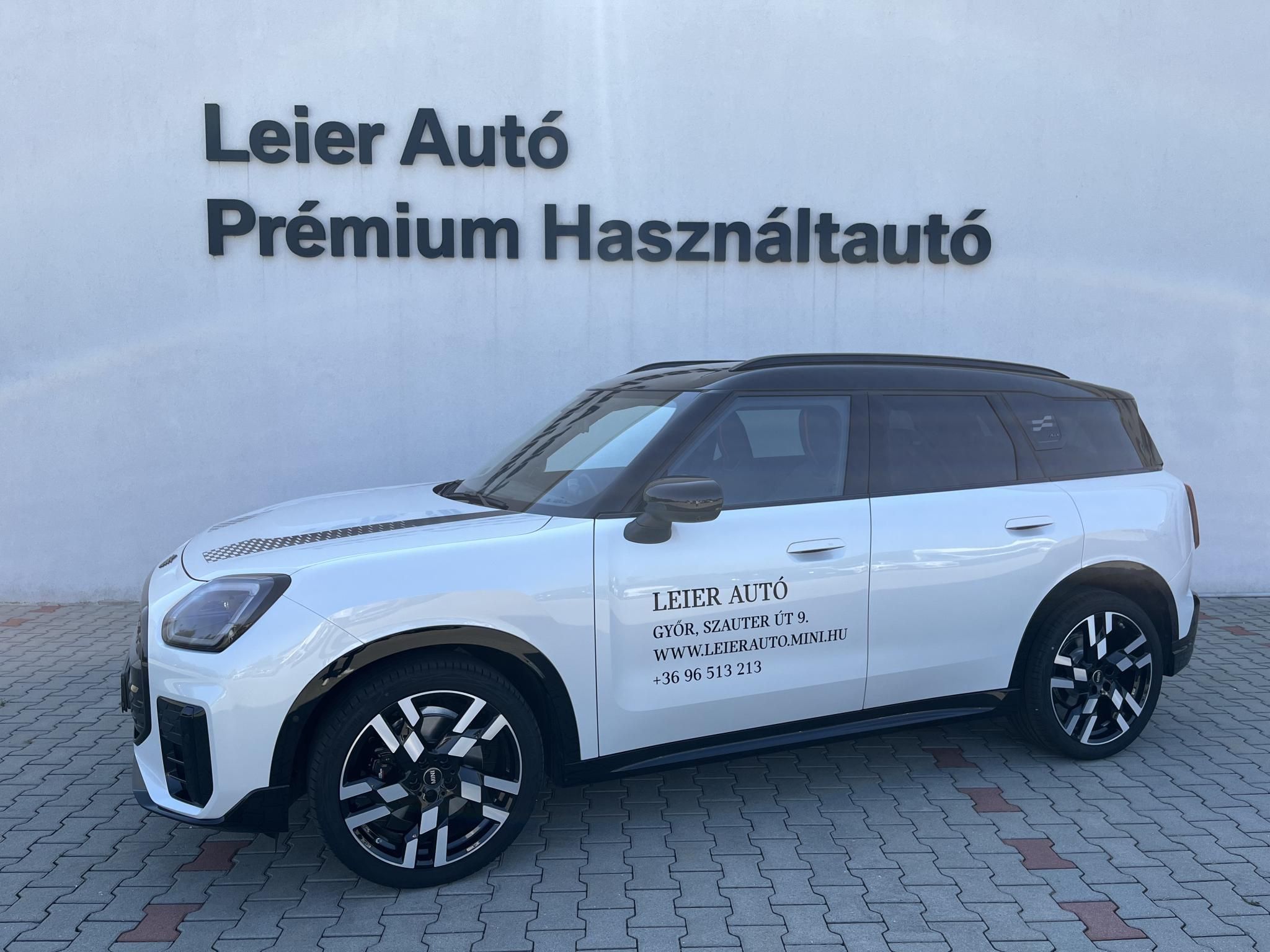 MINI, 4 000 km, Maďarsko — foto 1