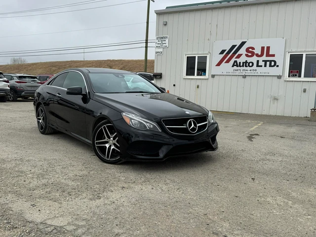 2016 Mercedes-Benz Eclass E400, čierna, 198 116 km, dovoz Kanada — foto 1
