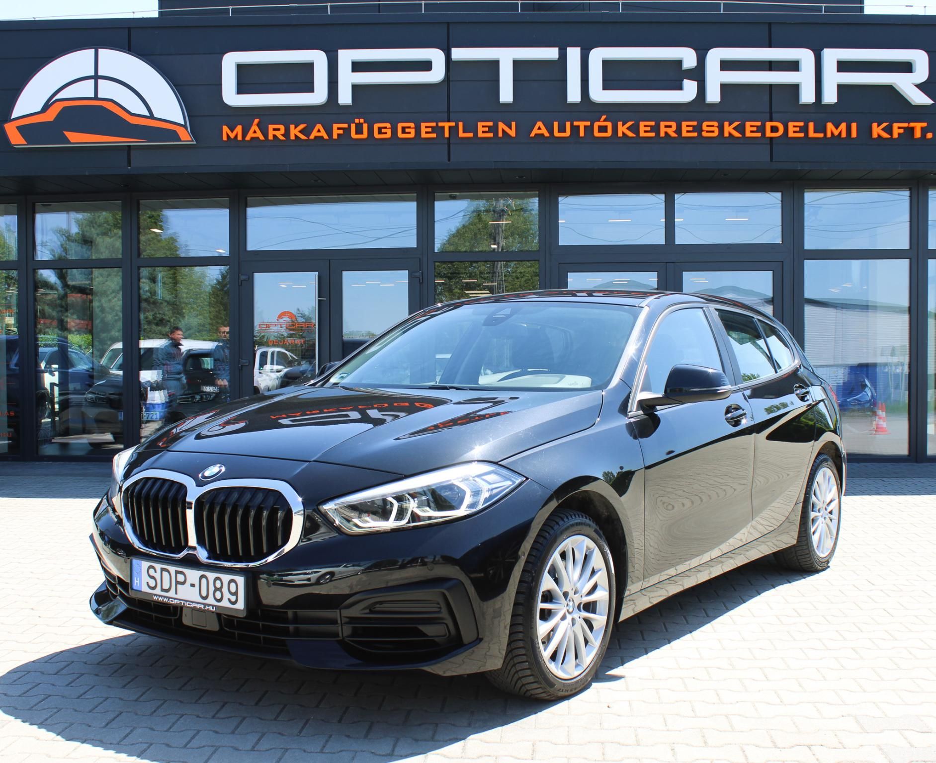 2020 BMW, 66 407 km, Maďarsko — foto 1