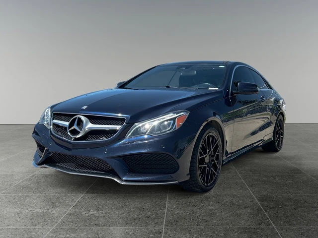 2014 Mercedes-Benz Eclass E 550 /RWD, modrá, 65 768 km, dovoz Kanada — foto 1