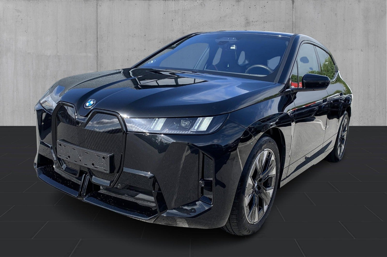 BMW iX, Dánsko — foto 1