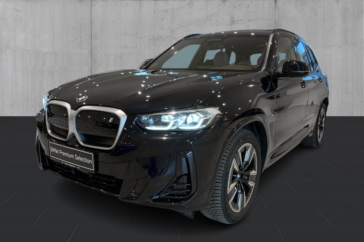 BMW iX3, Dánsko — foto 1