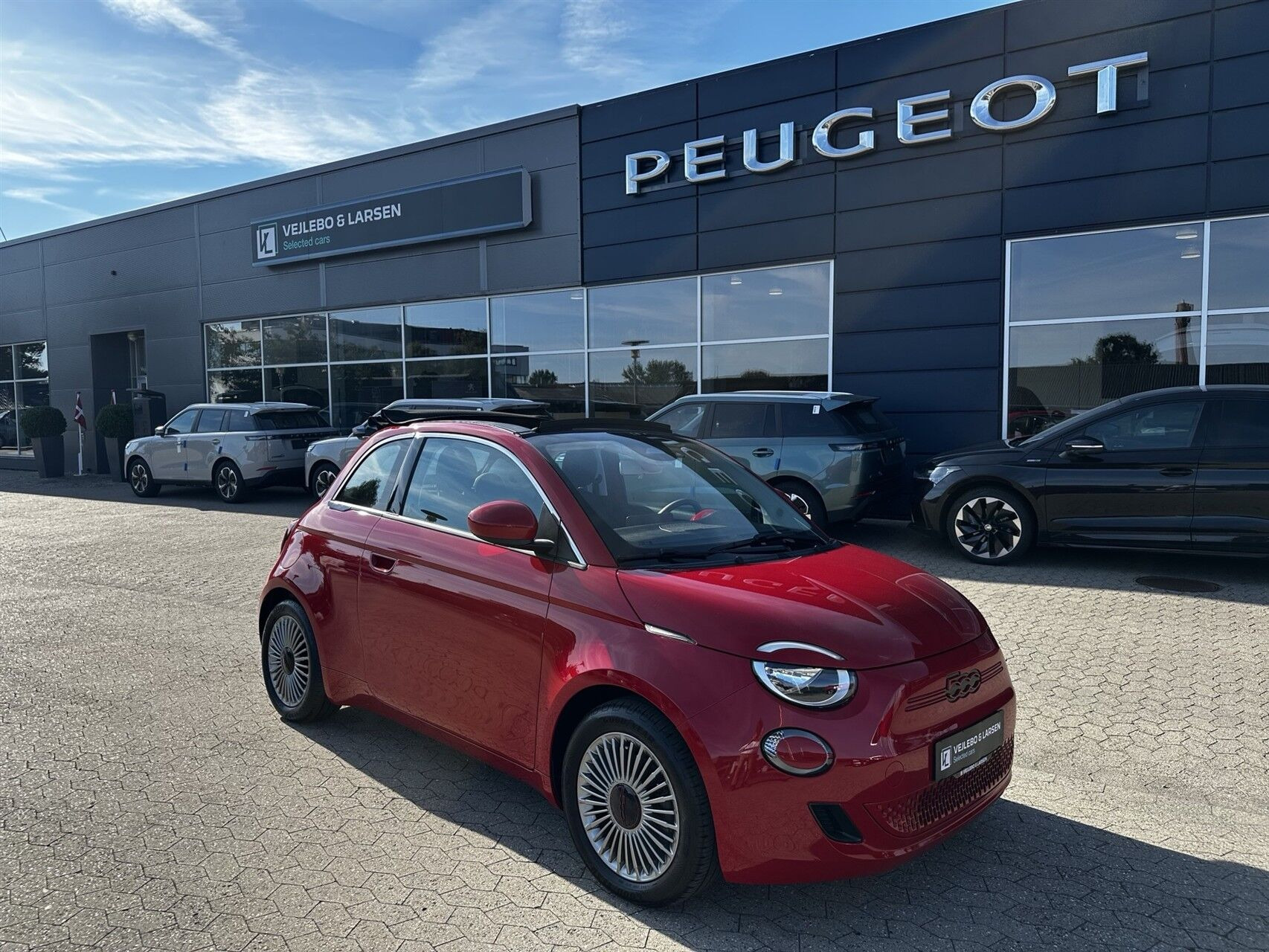 Fiat 500e, červená, Dánsko — foto 1