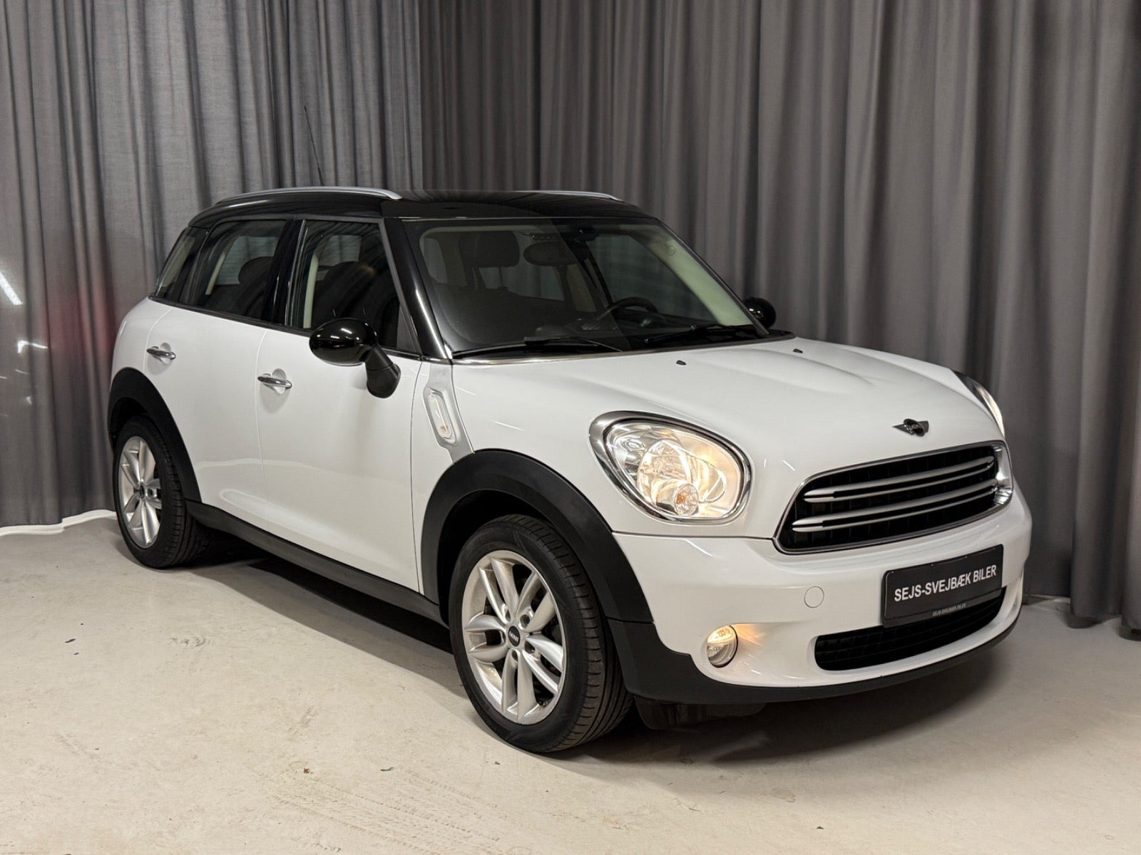 MINI Countryman Cooper, Dánsko — foto 1