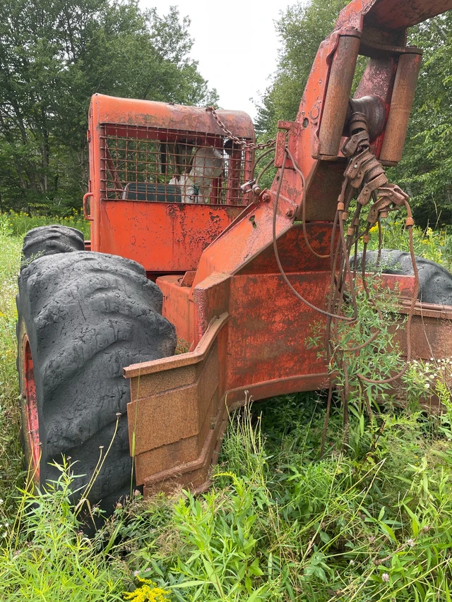 SKIDDER, dovoz Kanada — foto 2 z 5