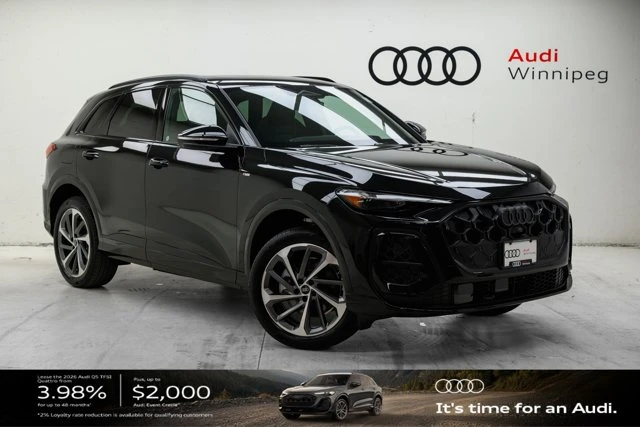 2026 Audi Q5 Technik, čierna, 8 km, dovoz Kanada — foto 1