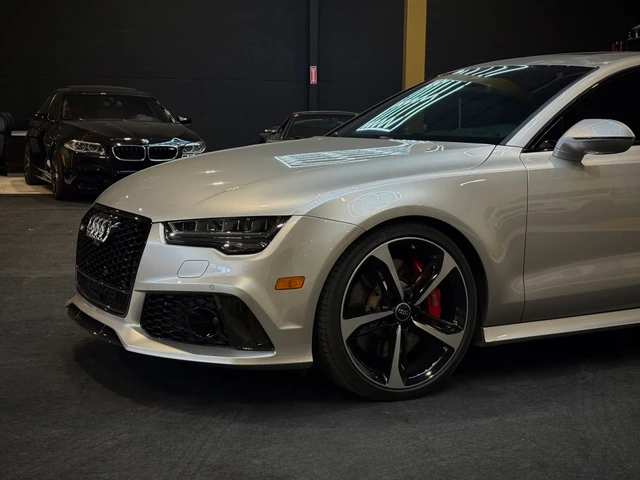 2016 Audi Rs7, strieborná, 72 300 km, dovoz Kanada — foto 2 z 5
