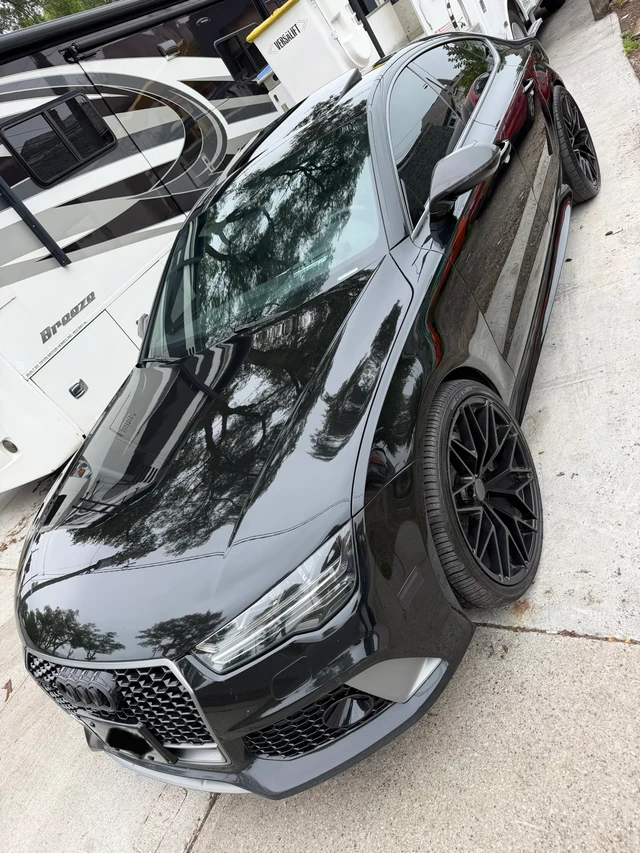 2017 Audi Rs7 performance, čierna, 109 000 km, dovoz Kanada — foto 1