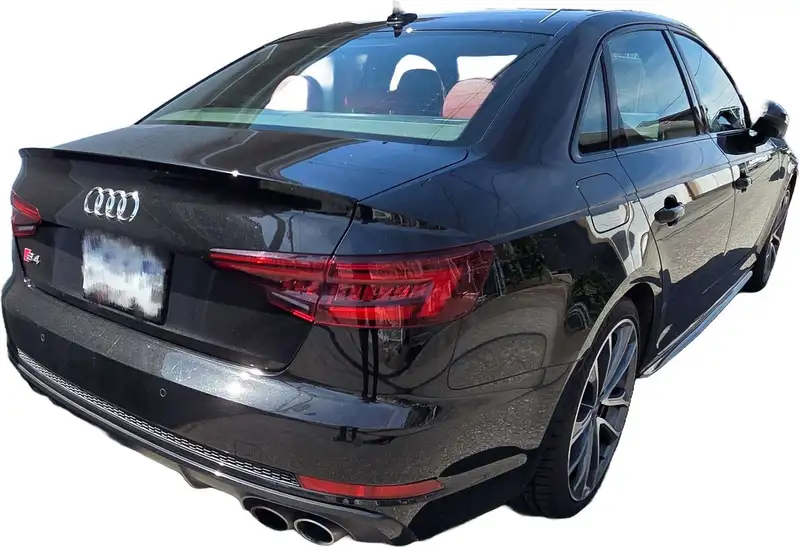 2019 Audi S4 Technik, 57 000 km, dovoz Kanada — foto 3 z 12