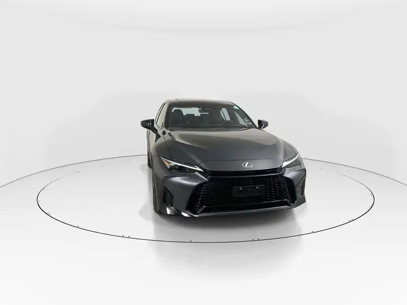 2026 Lexus IS 350, modrá, 15 km, dovoz Kanada — foto 2 z 12