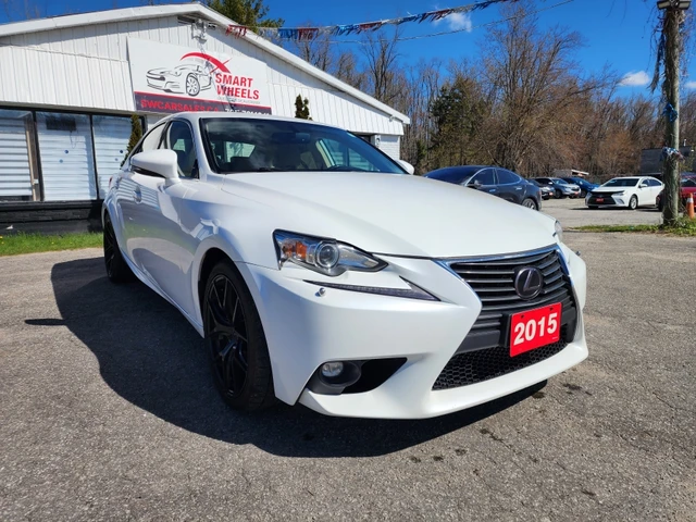 2015 Lexus Is 250, biela, 167 789 km, dovoz Kanada — foto 2 z 20
