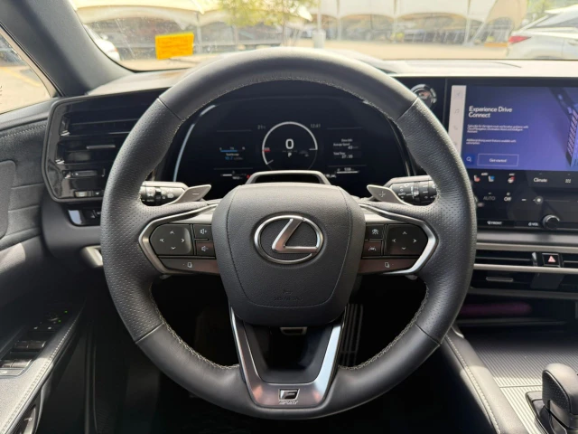 2026 Lexus Rx, biela, 1 km, dovoz Kanada — foto 14 z 20