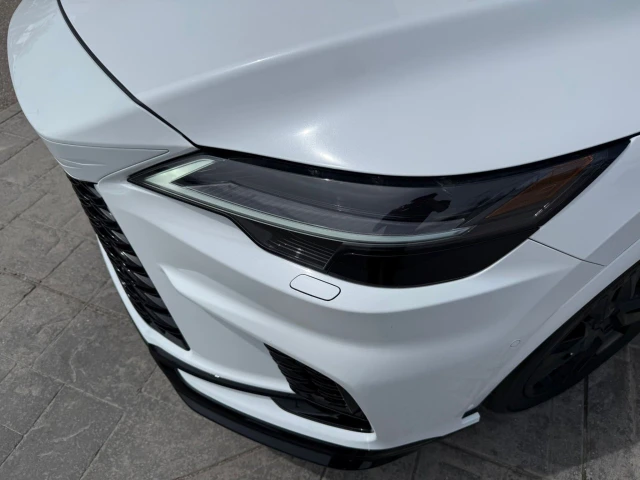 2026 Lexus Rx, biela, 1 km, dovoz Kanada — foto 6 z 20
