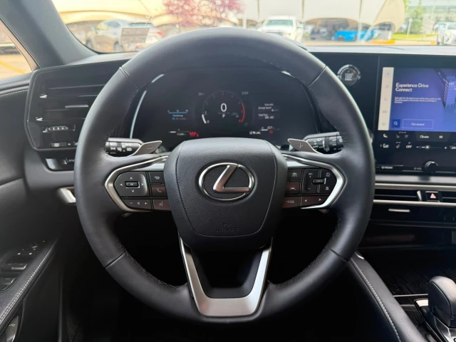 2026 Lexus Rx, 1 km, dovoz Kanada — foto 14 z 20