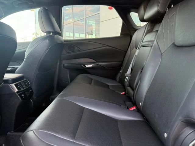 2026 Lexus Rx, 1 km, dovoz Kanada — foto 9 z 20