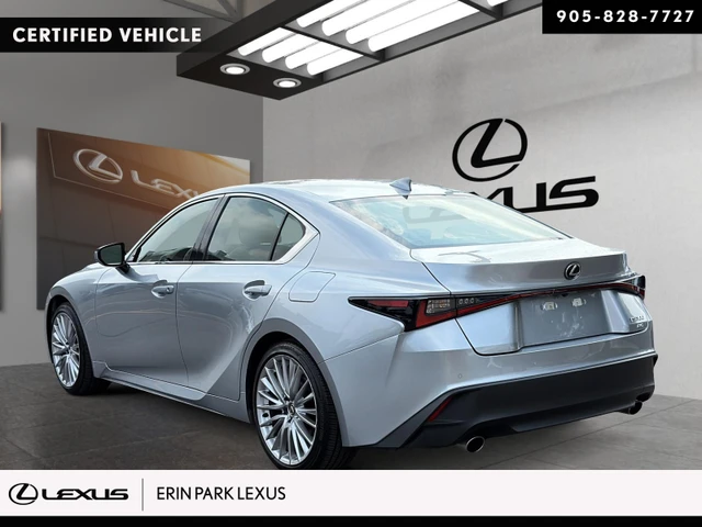 2023 Lexus IS 300, sivá, 24 646 km, dovoz Kanada — foto 4 z 18