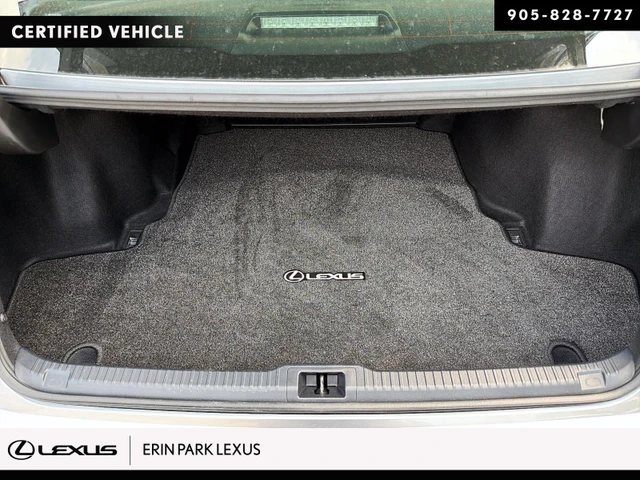 2023 Lexus IS 300, sivá, 24 646 km, dovoz Kanada — foto 6 z 18