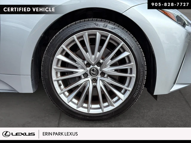 2023 Lexus IS 300, sivá, 24 646 km, dovoz Kanada — foto 7 z 18