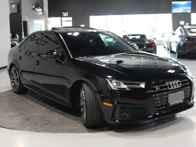 2019 Audi S4 Technik, čierna, 95 000 km, dovoz Kanada — foto 3 z 12