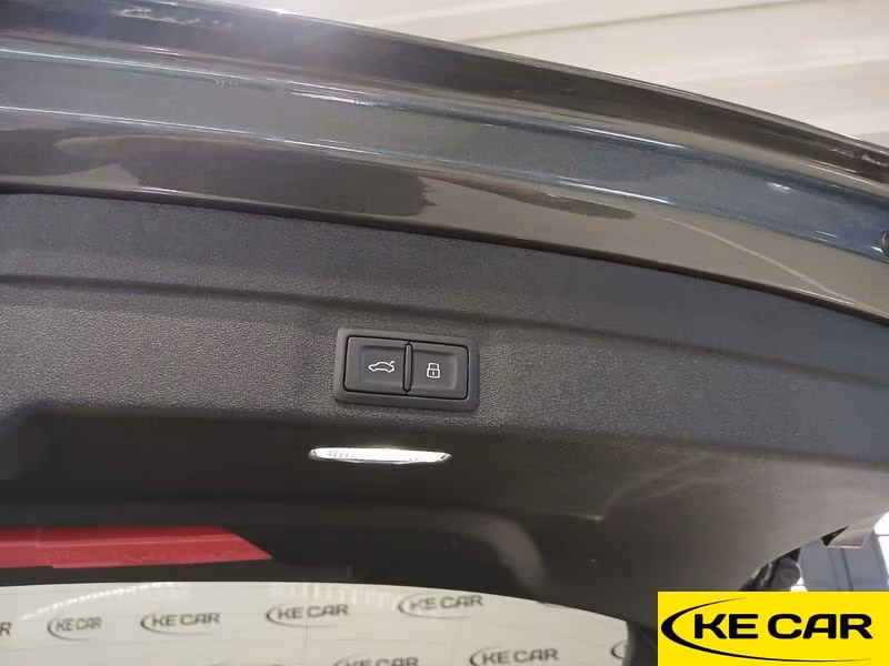 2029 Audi, Taliansko — foto 15 z 31