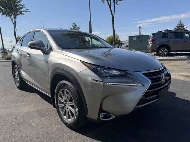 2016 Lexus Nx 200T, sivá, 66 347 km, dovoz Kanada — foto 3 z 5
