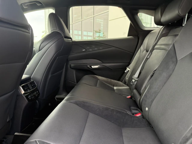 2026 Lexus Rx, sivá, 1 km, dovoz Kanada — foto 9 z 20