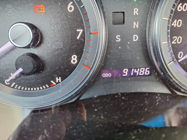 2011 Lexus ES350, čierna, 91 000 km, dovoz Kanada — foto 4 z 5