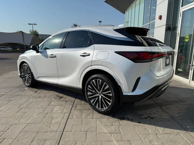 2026 Lexus RX 350, strieborná, 15 km, dovoz Kanada — foto 2 z 20