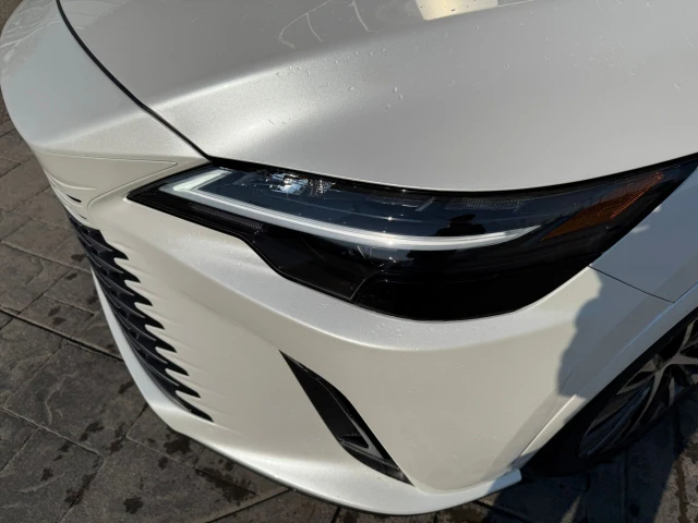 2026 Lexus RX 350, strieborná, 15 km, dovoz Kanada — foto 6 z 20