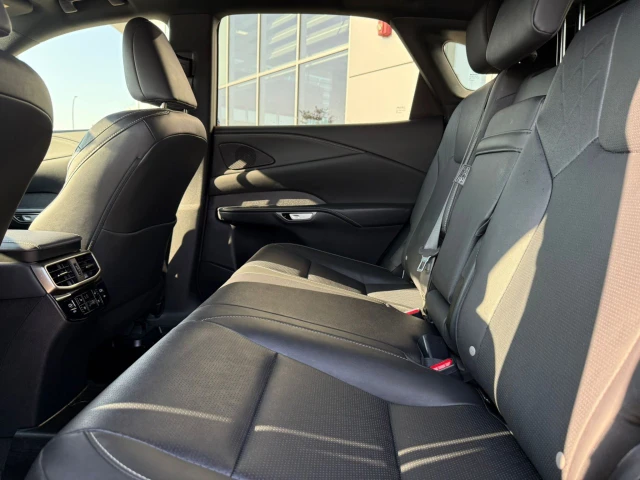 2026 Lexus RX 350, biela, 15 km, dovoz Kanada — foto 9 z 20