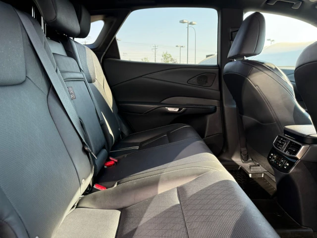 2026 Lexus RX 350, biela, 15 km, dovoz Kanada — foto 10 z 20