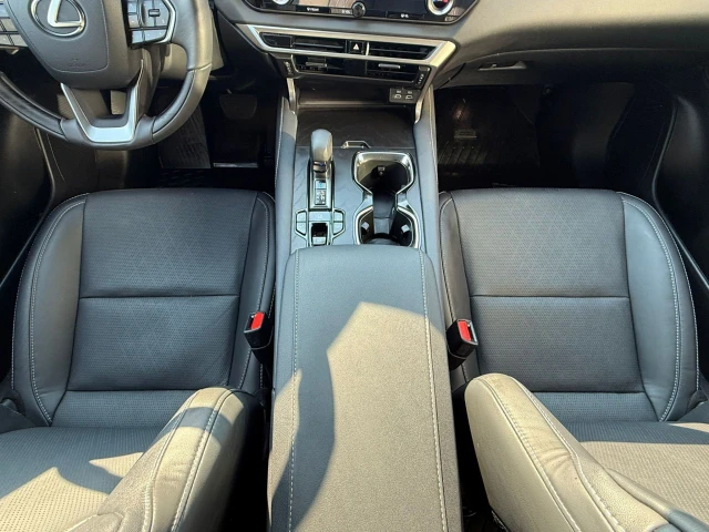 2026 Lexus RX 350, biela, 15 km, dovoz Kanada — foto 12 z 20