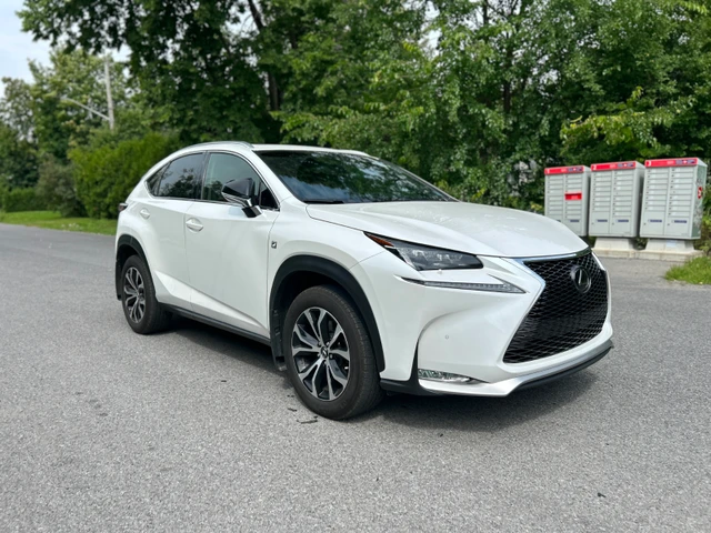 2015 Lexus Nx 200T, biela, 173 500 km, dovoz Kanada — foto 2 z 5