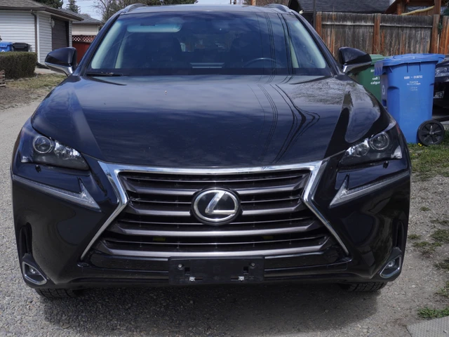 2016 Lexus Nx 200T, 120 000 km, dovoz Kanada — foto 1 | AMECAR 2016 Lexus Nx 200T, 120 000 km, dovoz Kanada — foto 1