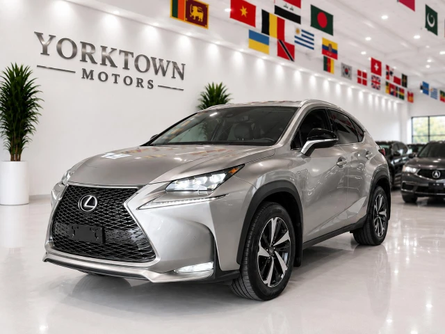 2015 Lexus Nx 200T F SPORT | RED LEATHER | HEATED SEATS | SUNROOF|BSM, strieborná, 127 881 km, dovoz Kanada — foto 1 | AMECAR 2015 Lexus Nx 200T F SPORT | RED LEATHER | HEATED SEATS | SUNROOF|BSM, strieborná, 127 881 km, dovoz Kanada — foto 1