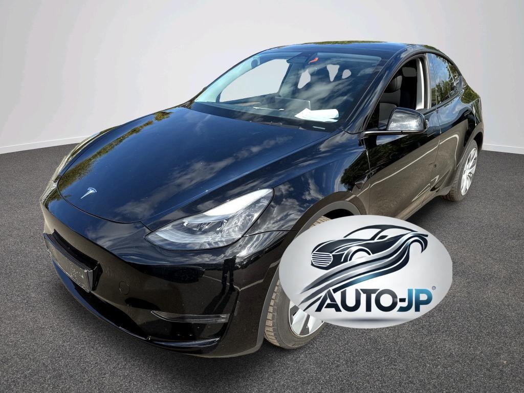 2024 Tesla Model Y, 119 000 km, Česko — foto 1