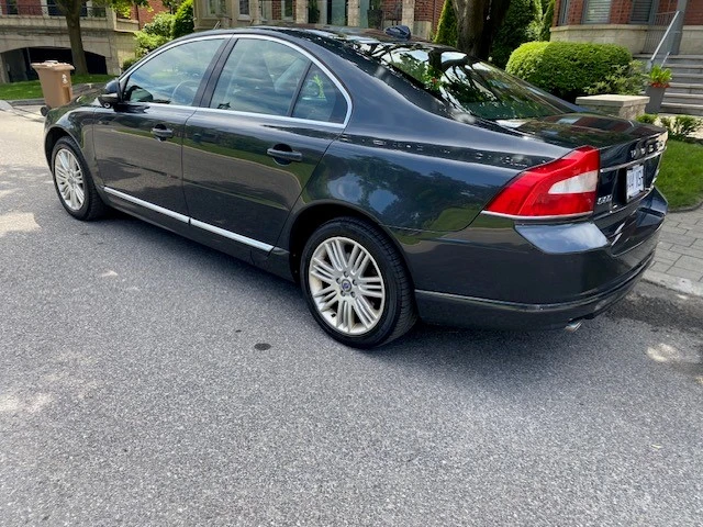 2012 Volvo S80, sivá, 143 500 km, dovoz Kanada — foto 2 z 5