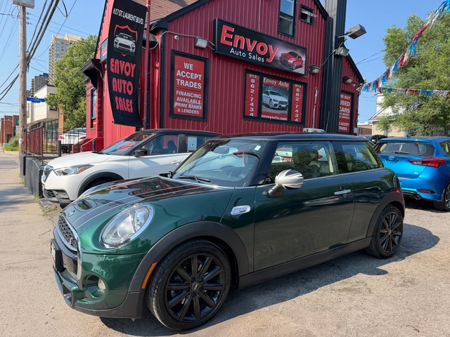 2017 MINI Minicps, zelená, 25 434 km, dovoz Kanada — foto 1 2017 MINI Minicps, zelená, 25 434 km, dovoz Kanada — foto 1