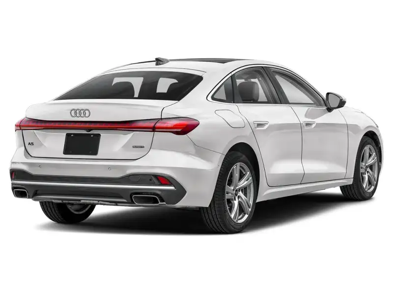 2026 Audi A5 TFSI Progressiv, biela, 90 km, dovoz Kanada — foto 2 z 3