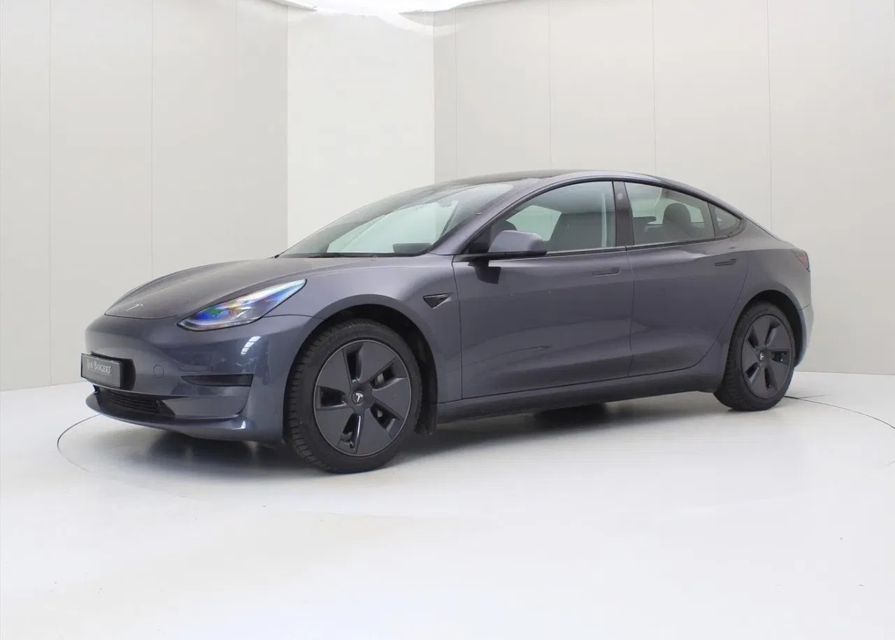 2023 Tesla Model 3, 14 175 km, Rumunsko — foto 6 z 27