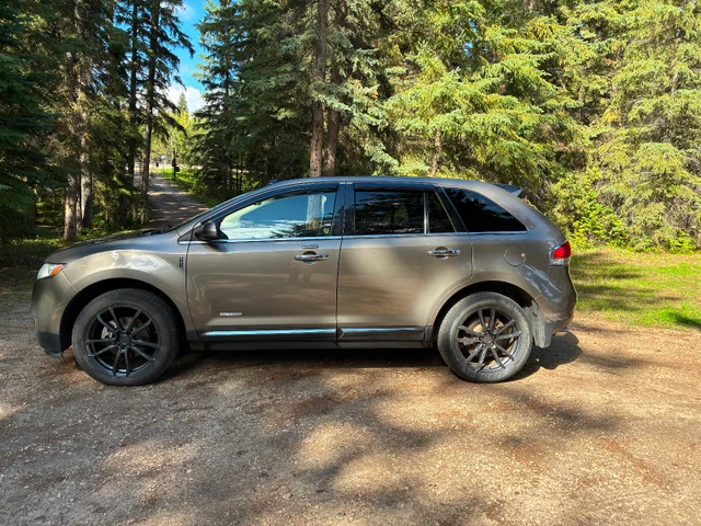 2012 Lincoln Mkx, other, 227 042 km, dovoz Kanada — foto 1 z 5 2012 Lincoln Mkx, other, 227 042 km, dovoz Kanada — foto 1 z 5