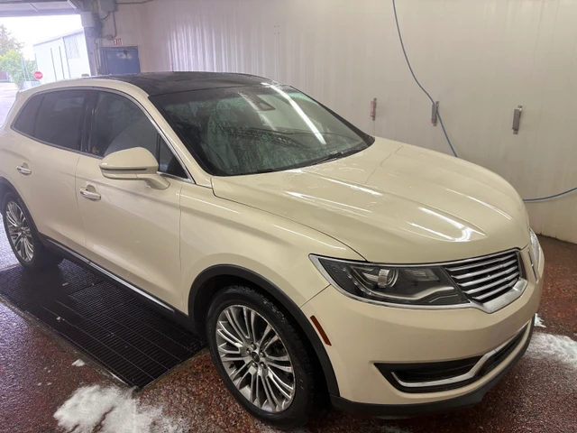 2016 Lincoln Mkx, béžová, 187 000 km, dovoz Kanada — foto 1